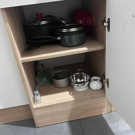 Entire Furnished Flat 2 Quiet Residential Area *