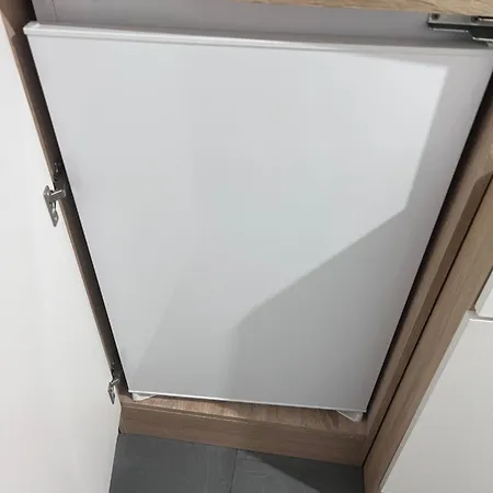 Entire Furnished Flat 2 Quiet Residential Area *