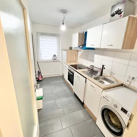 Entire Furnished Flat 2 Quiet Residential Area Hannover